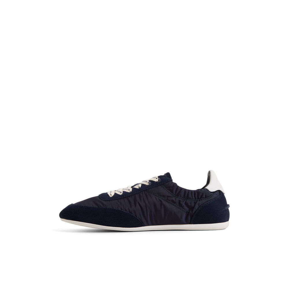 Slim Jogger Sneaker